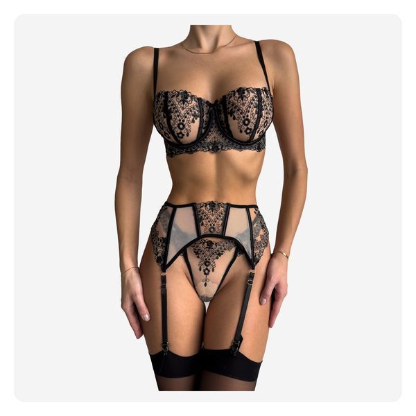 Жіночий Комплект білизни з поясом і панчохами &ldquo;Noir Lace&rdquo; (мереживо + сітка) 002 фото